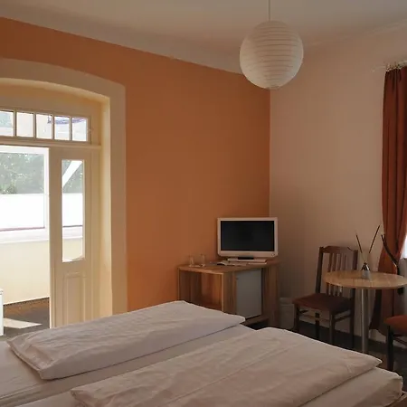Am Kluenderberg Vendégház Binz